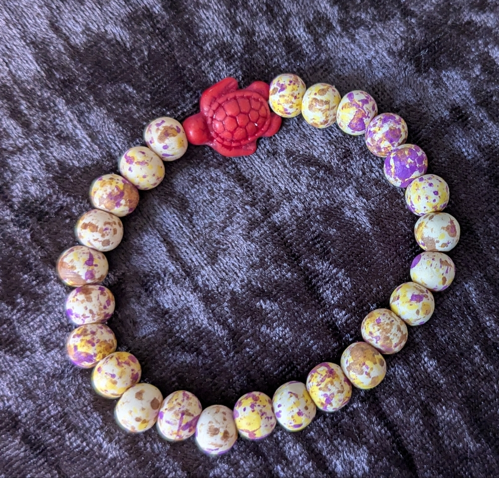 Red Turtle Speckled Wood Stretch Bracelet